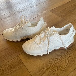 Madewell Resourced Field Knit Sneaker